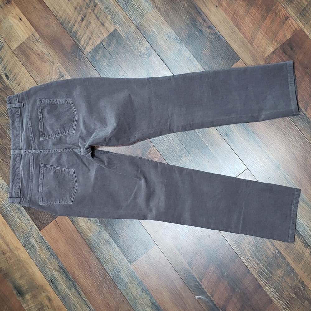 Talbots Simply Flatting 5-Pocket Gray Corduroy Pants, Size 6P - Picture 3 of 6